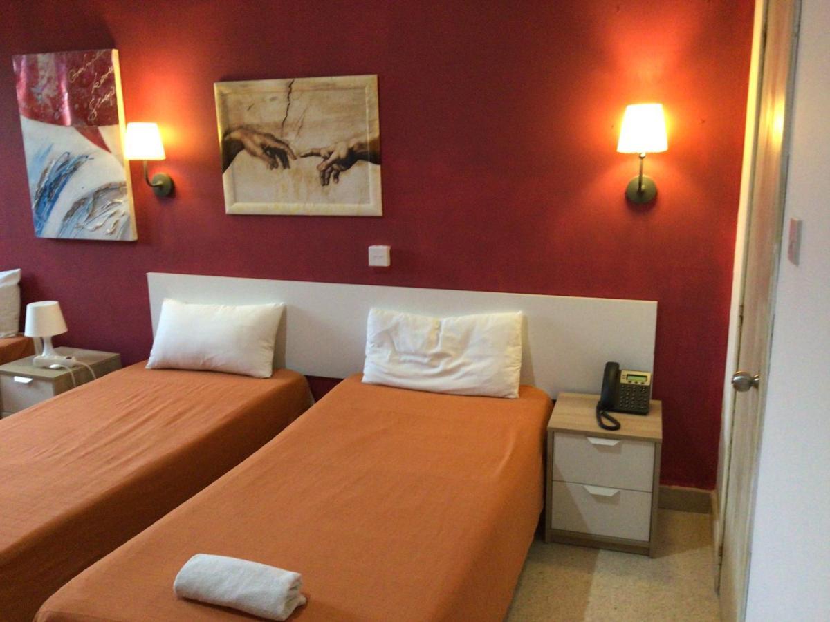 Whitestar Guesthouse Салина Экстерьер фото