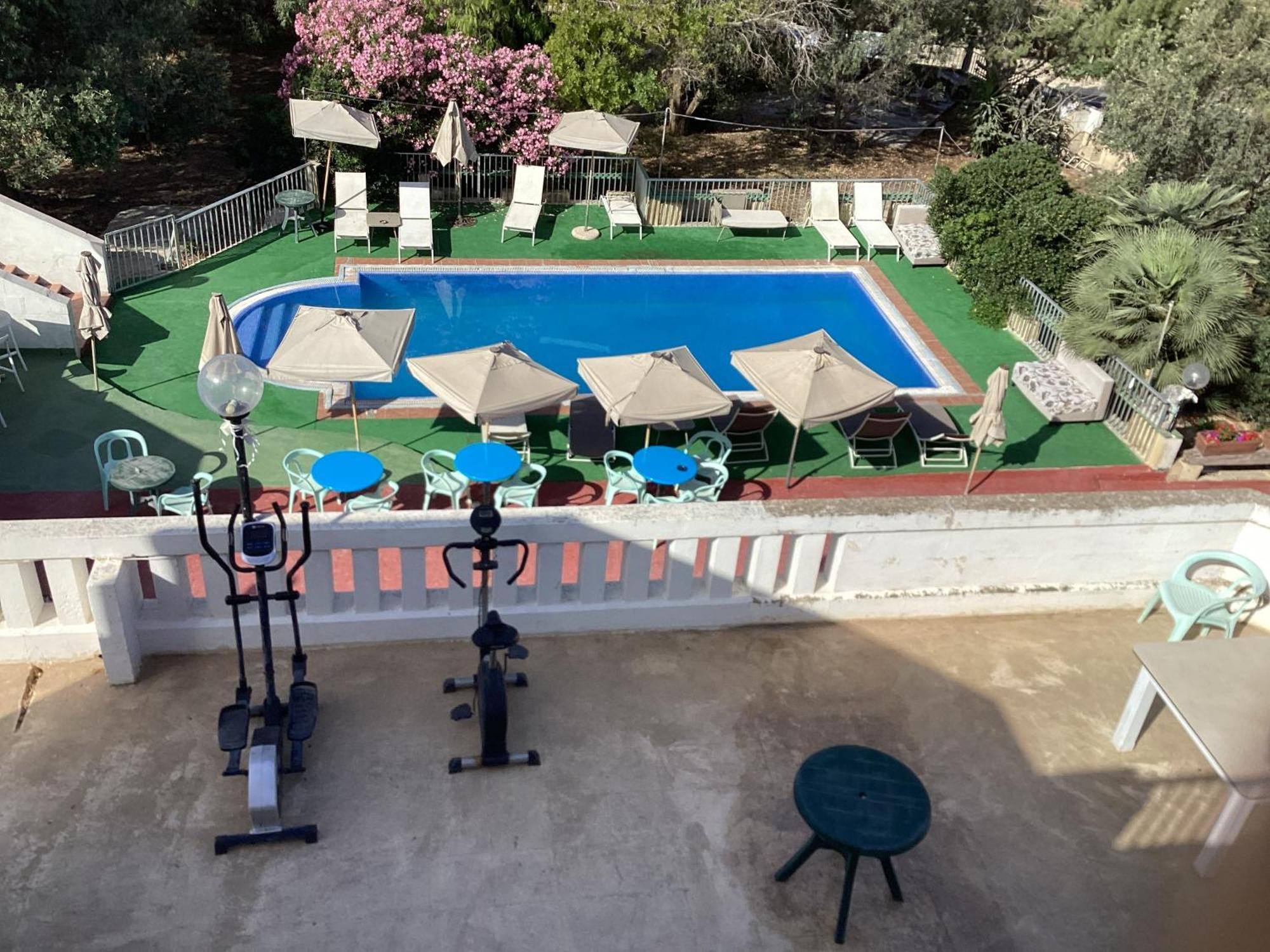 Whitestar Guesthouse Салина Экстерьер фото