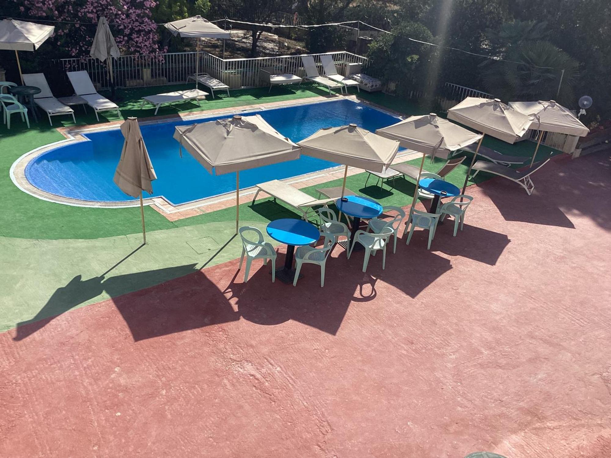 Whitestar Guesthouse Салина Экстерьер фото
