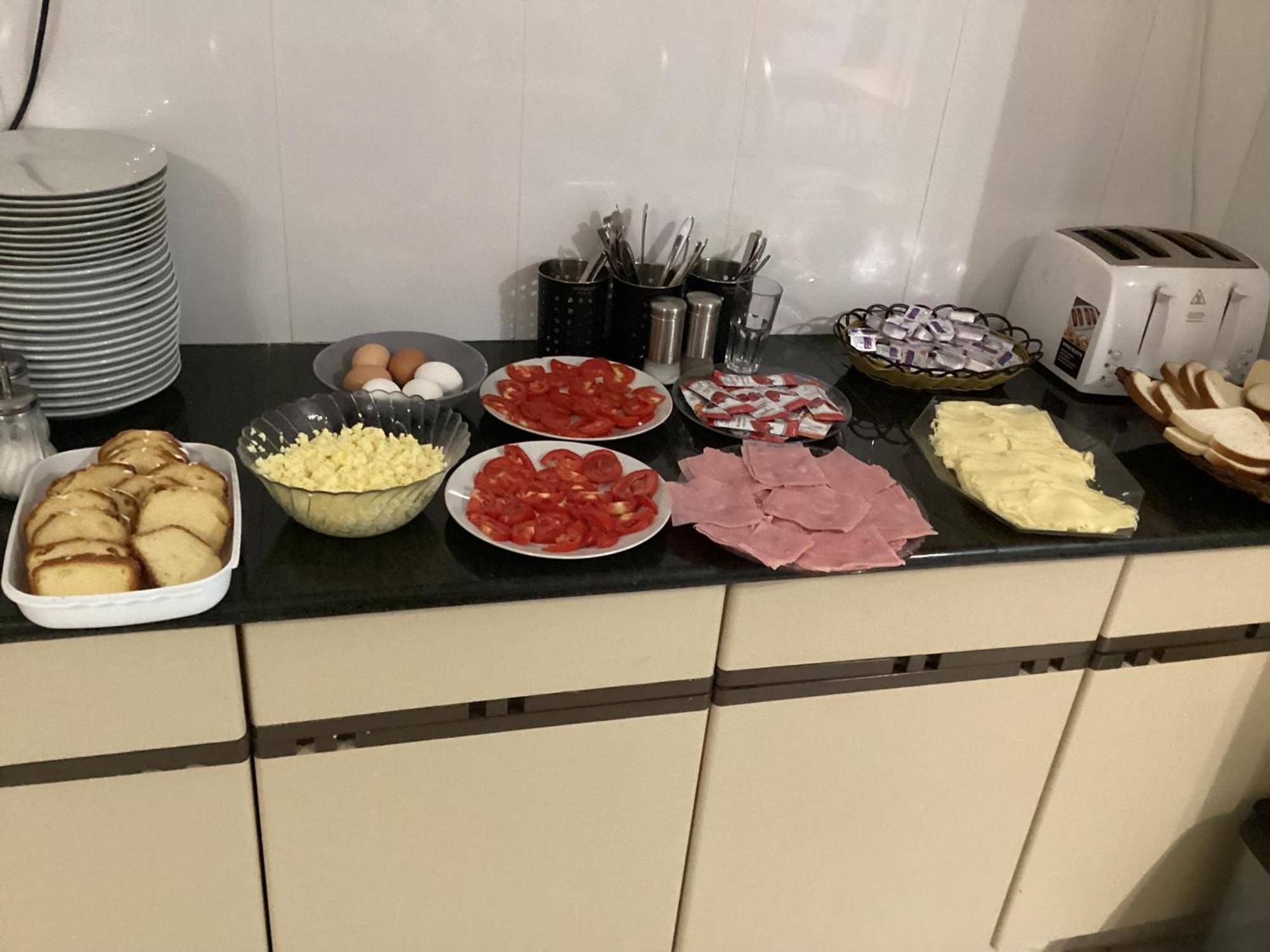 Whitestar Guesthouse Салина Экстерьер фото