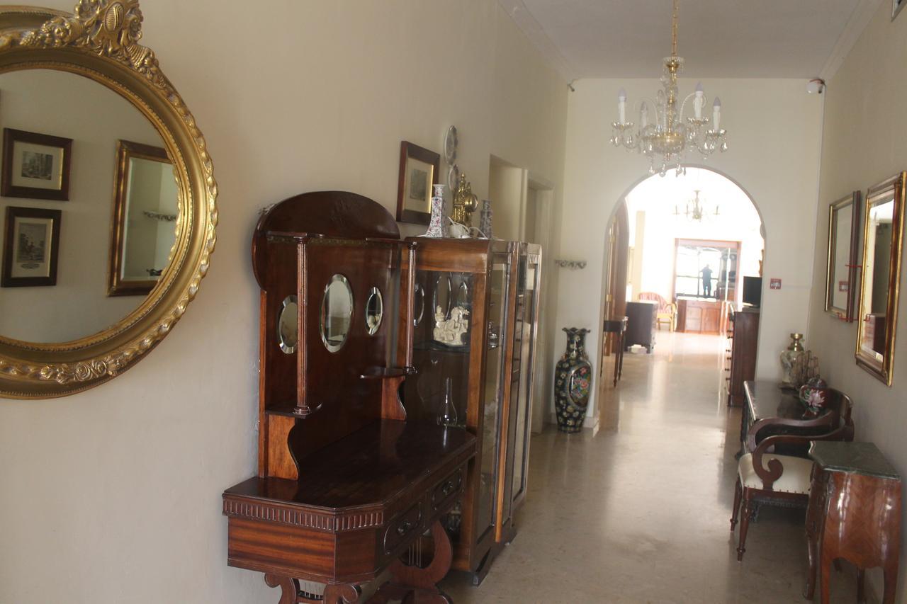 Whitestar Guesthouse Салина Экстерьер фото