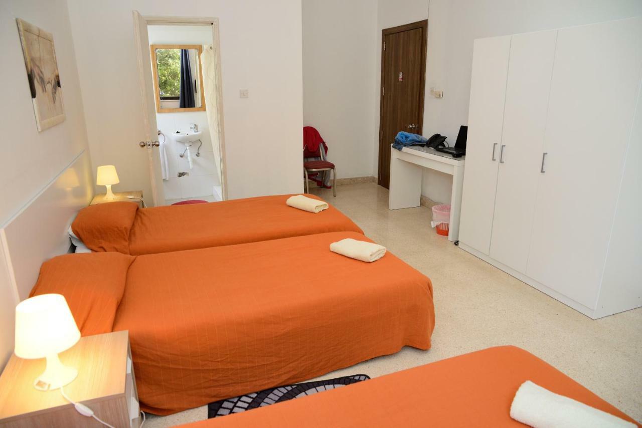 Whitestar Guesthouse Салина Экстерьер фото