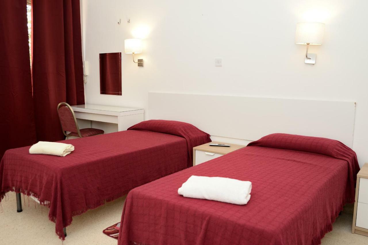Whitestar Guesthouse Салина Экстерьер фото